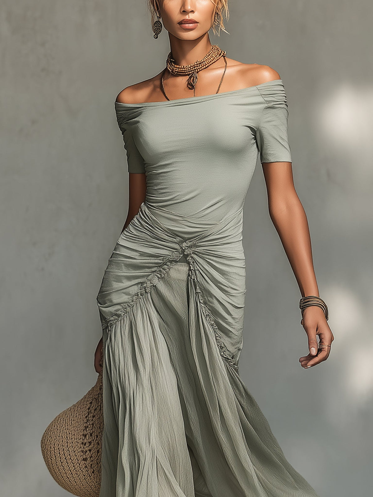 Federica | Abito Lungo in Chiffon e Tessuto Elasticizzato a Spalle Scoperte