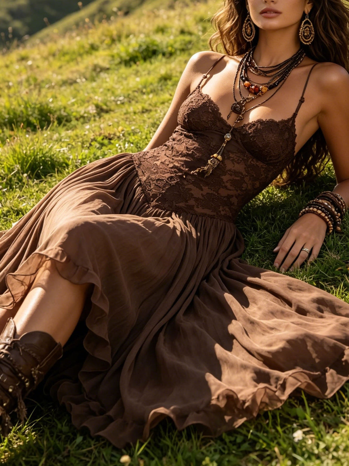 Irene | Abito Maxi in Chiffon con Pannelli in Pizzo Marrone Scuro