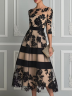 Abito Midi A-Line Elegante in Pizzo Nero