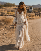 Serena | Abito Maxi in Pizzo con Maniche a Campana, Avorio