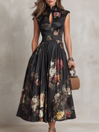 Martina | Abito Midi in Satin Plissettato con Collo a Fessura Nero