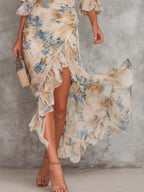 Valentina | Abito Maxi in Chiffon Floreale Irregolare con Collo Alto Beige