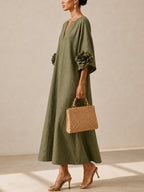 Elena | Abito Midi Verde Oliva con Scollo a V e Maniche Floreali Stravaganti