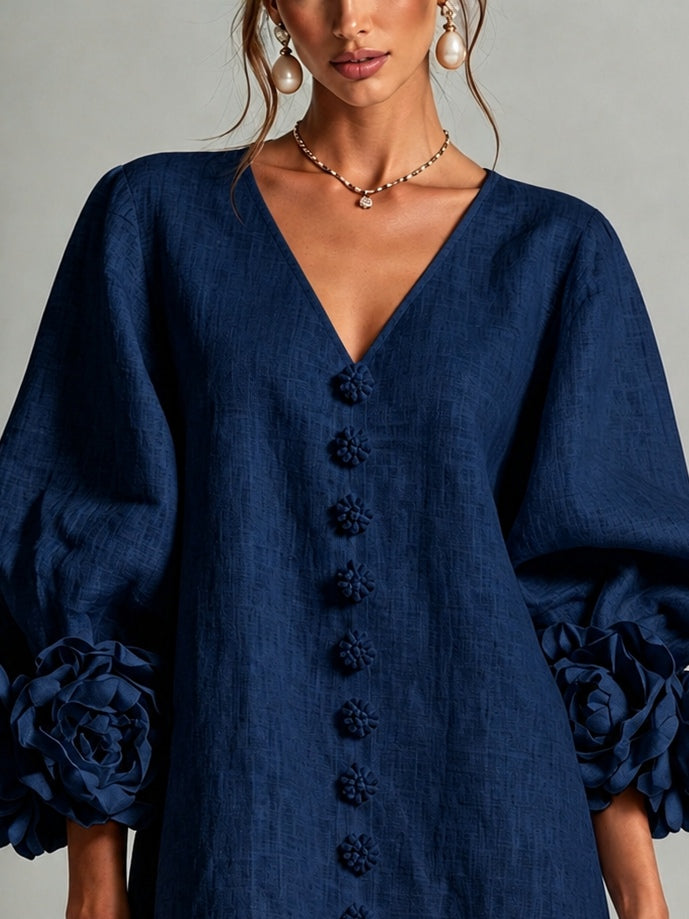 Abito Mini Button-down a V in Navy con Maniche Floreali Stravaganti