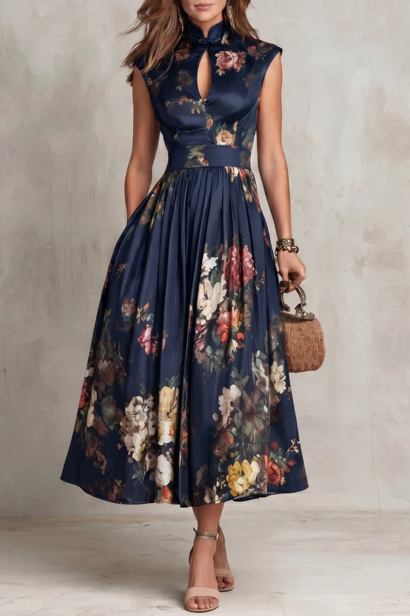 Martina | Abito Midi in Satin Plissettato con Collo a Fessura Nero