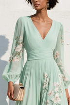 Camilla | Abito Maxi Plissé in Chiffon Verde Menta con Stampa Floreale